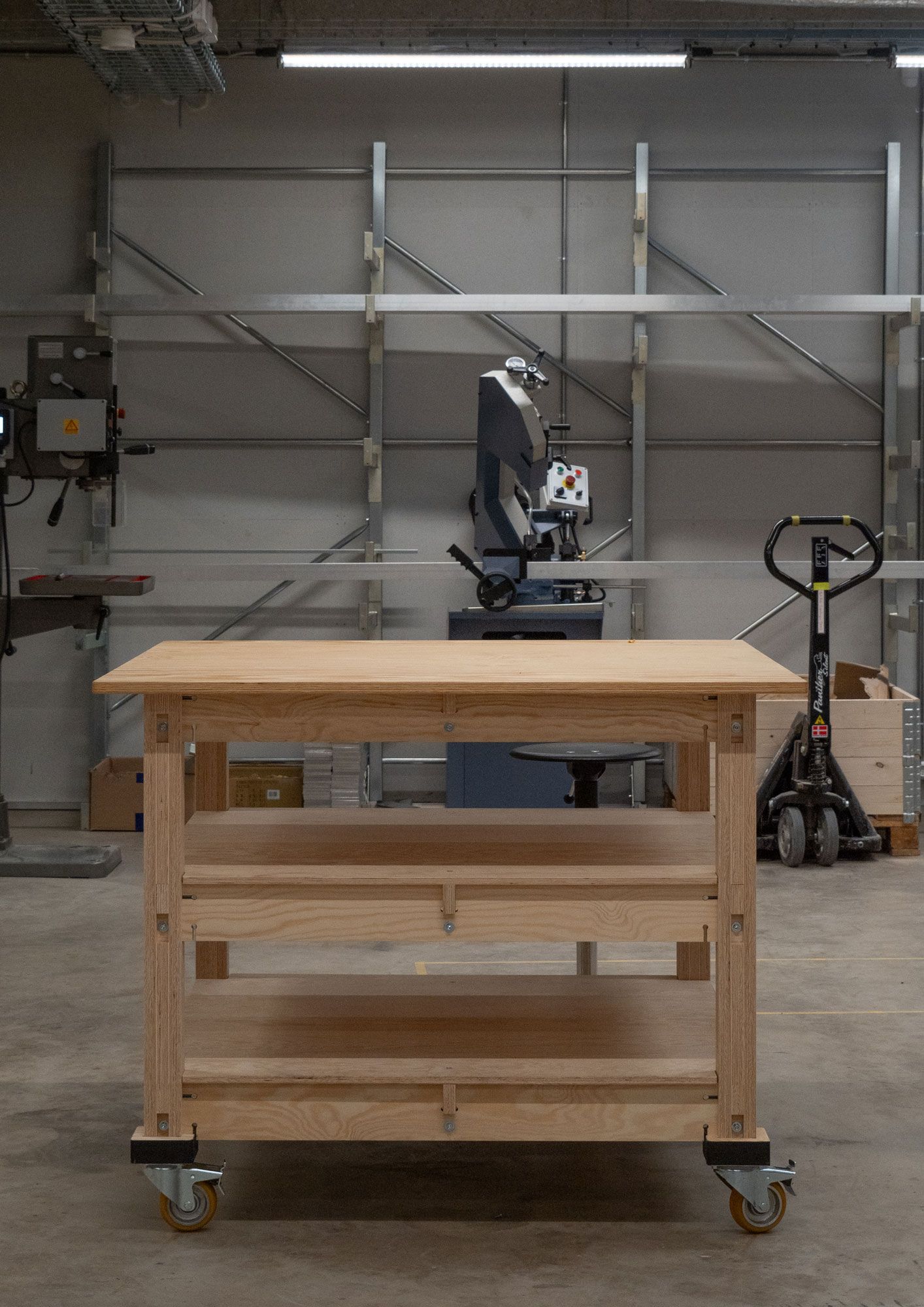 Archival Studies Thoravej Workshop Table 11